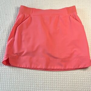 32 degrees Cool Tennis skort, ladies small, coral color, built in shorts,